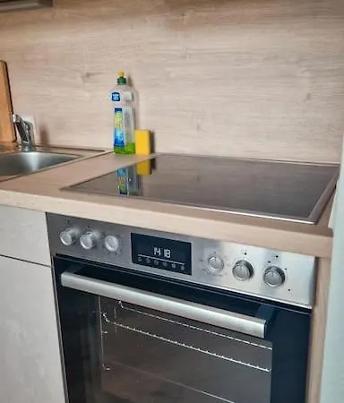 Apartment Monkey Magic Mansion 2 Bedroom Next To Tram And Leipzig